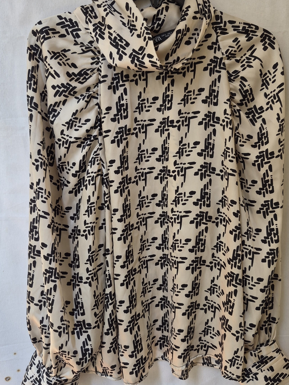 Zara Cream Blouse with Black Geometric Print and High Neck L
